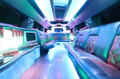 14 passenger hummer SUT limousine interior 3